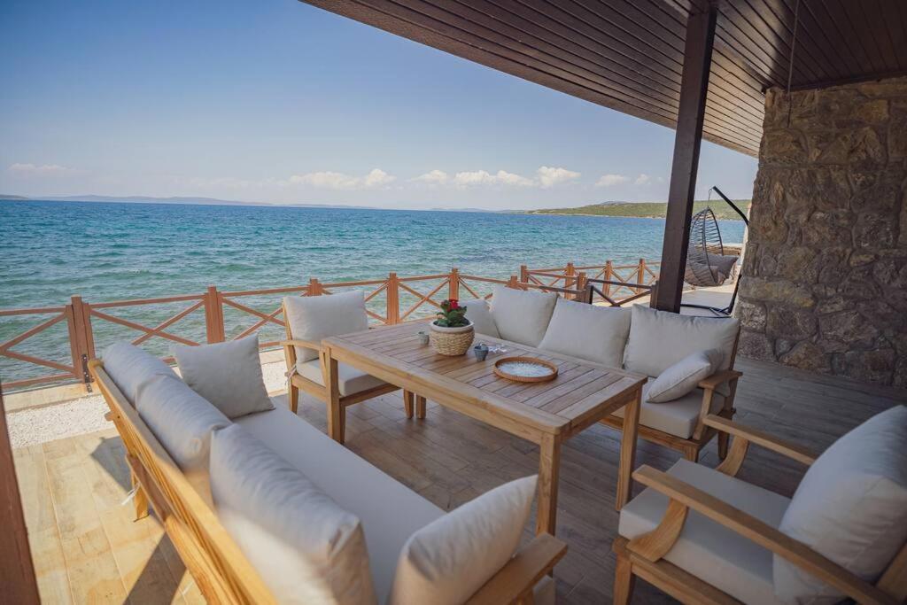 הוילה Ildiri Urla Sunrise House מראה חיצוני תמונה